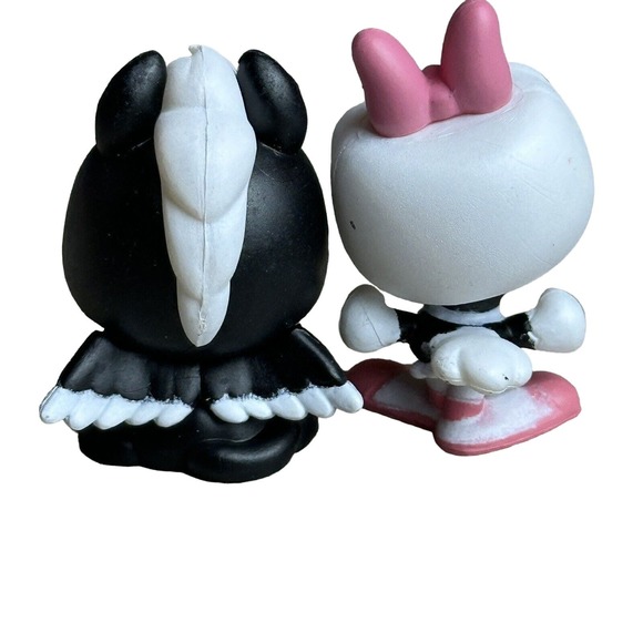 Disney Doorables Series 11 l Fantasia Mickey, and Peter Pegasus Set of 2 - Picture 2 of 2